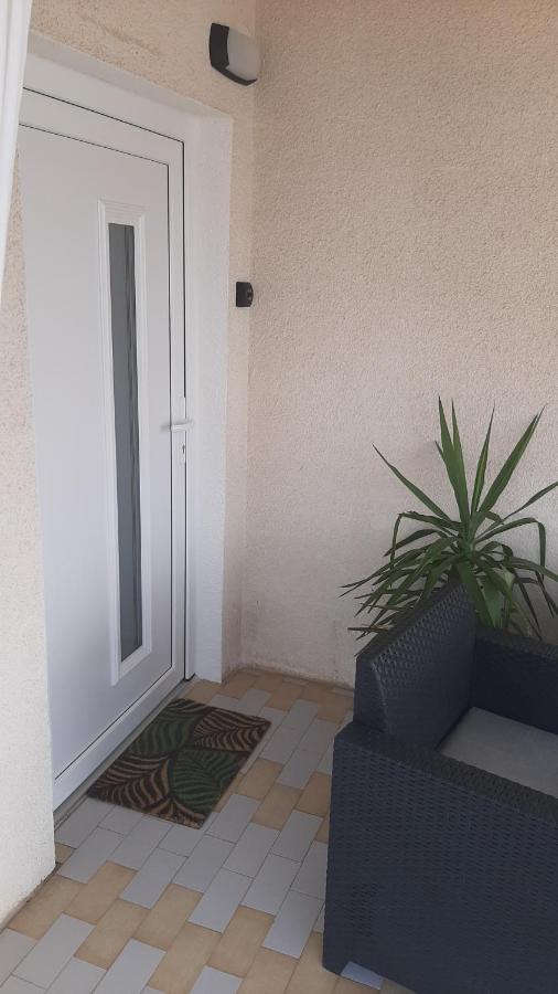Nina Seaview Apartment Novi Vinodolski Luaran gambar